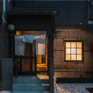 别墅 Yuki 遊紀 九条一軒家 近隣京都駅 隣ａｅｏｎショッピングモールマンスリー賃貸可リーズナブルな価格